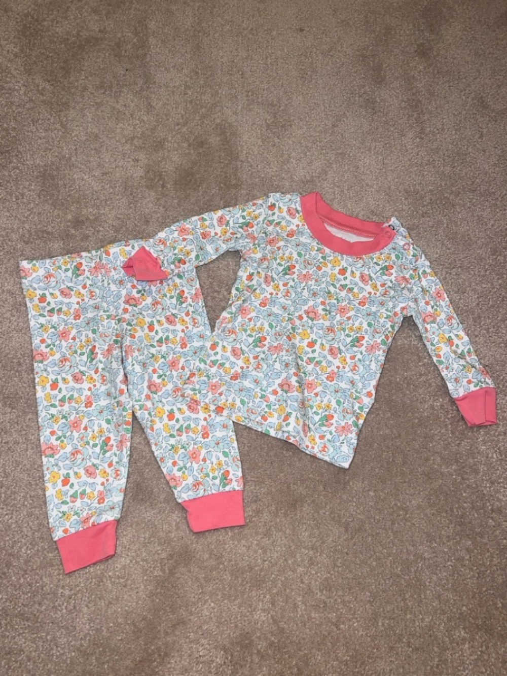 Lake pajamas 6-9 months girl floral